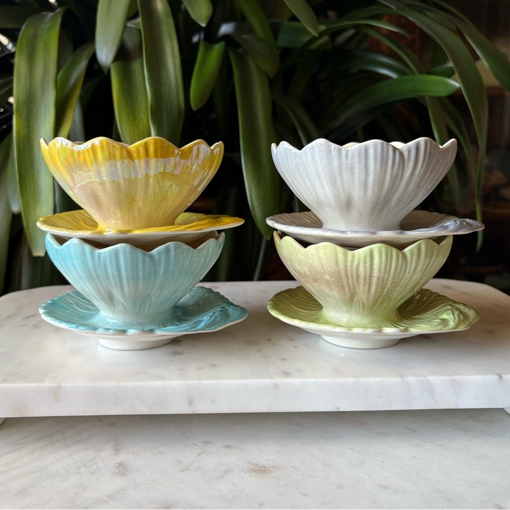 Set of 4 Royal Winton Lotus Pastel Lusterware Bowls Attached Handle Saucer Plate